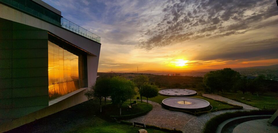 Mirador-teatro-Queretaro-atardecer